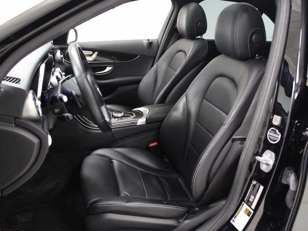 Used 2018 Mercedes-Benz C 300 4MATIC Sedan image 19