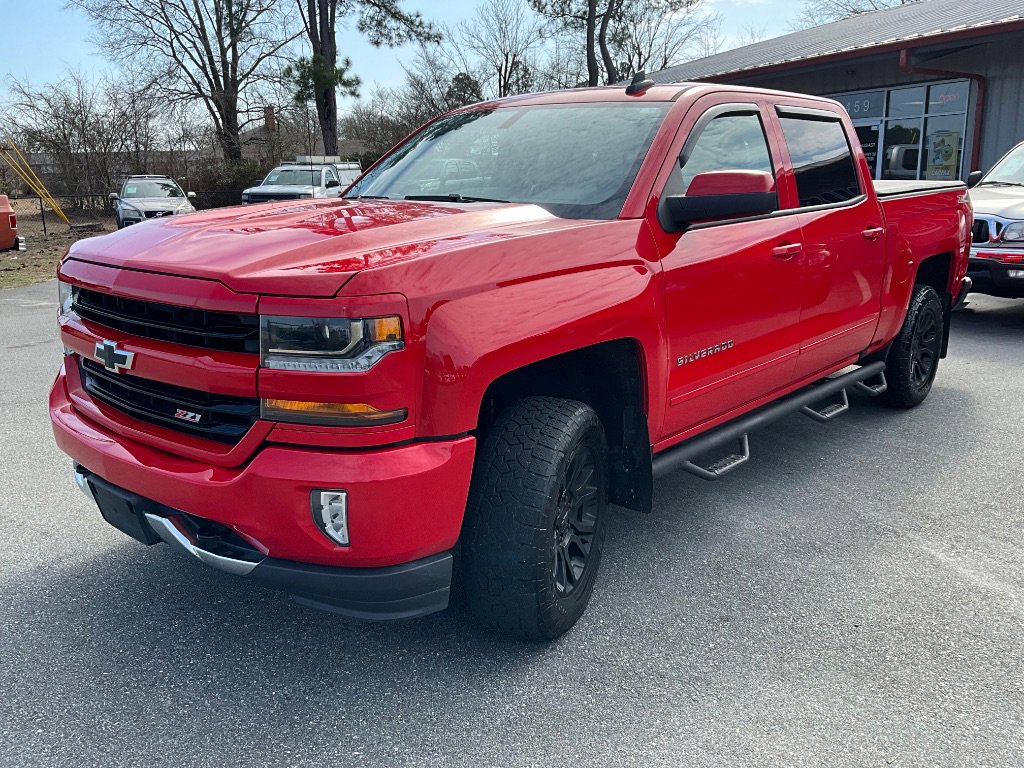 Used 2017 Chevrolet Silverado 1500 LT w/ All Star Edition image 8