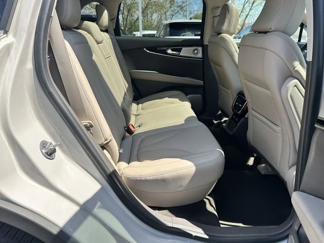 Certified 2023 Lincoln Nautilus Reserve w/ Equipment Group 202A image 37