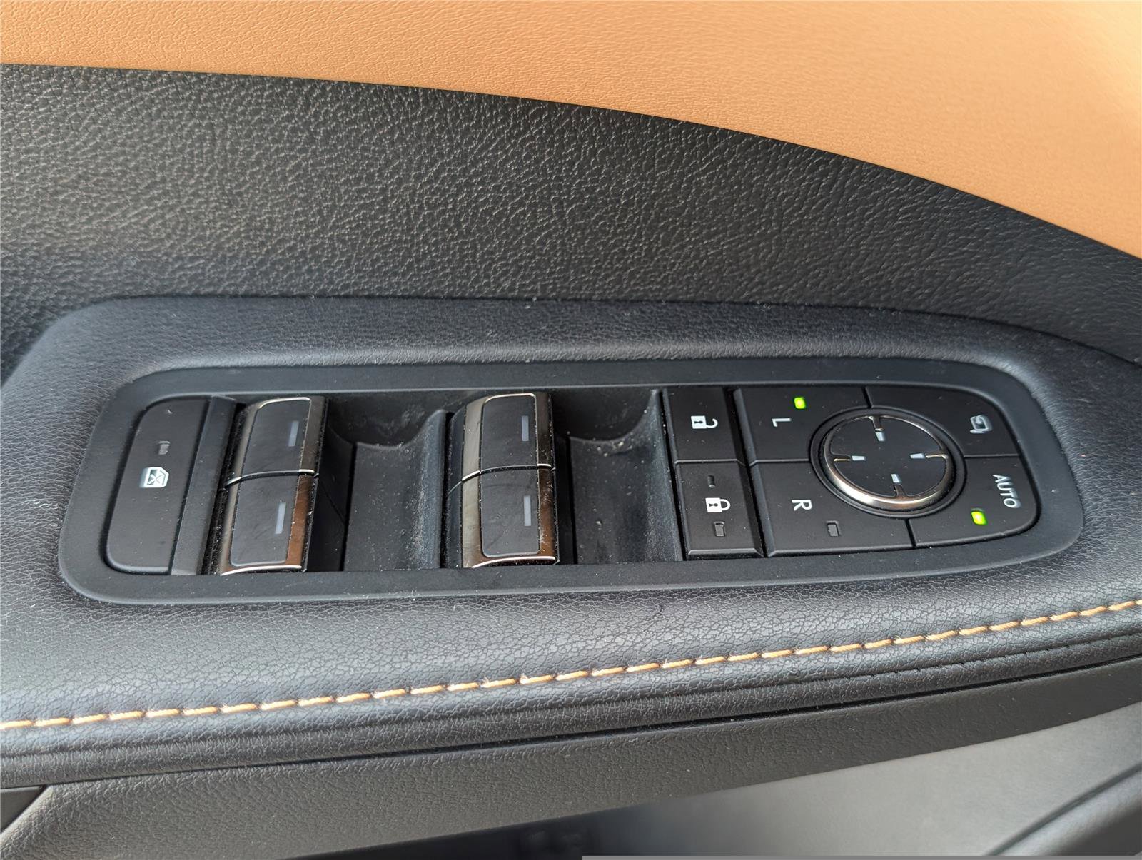 Used 2024 Lexus RX 350 Premium image 20