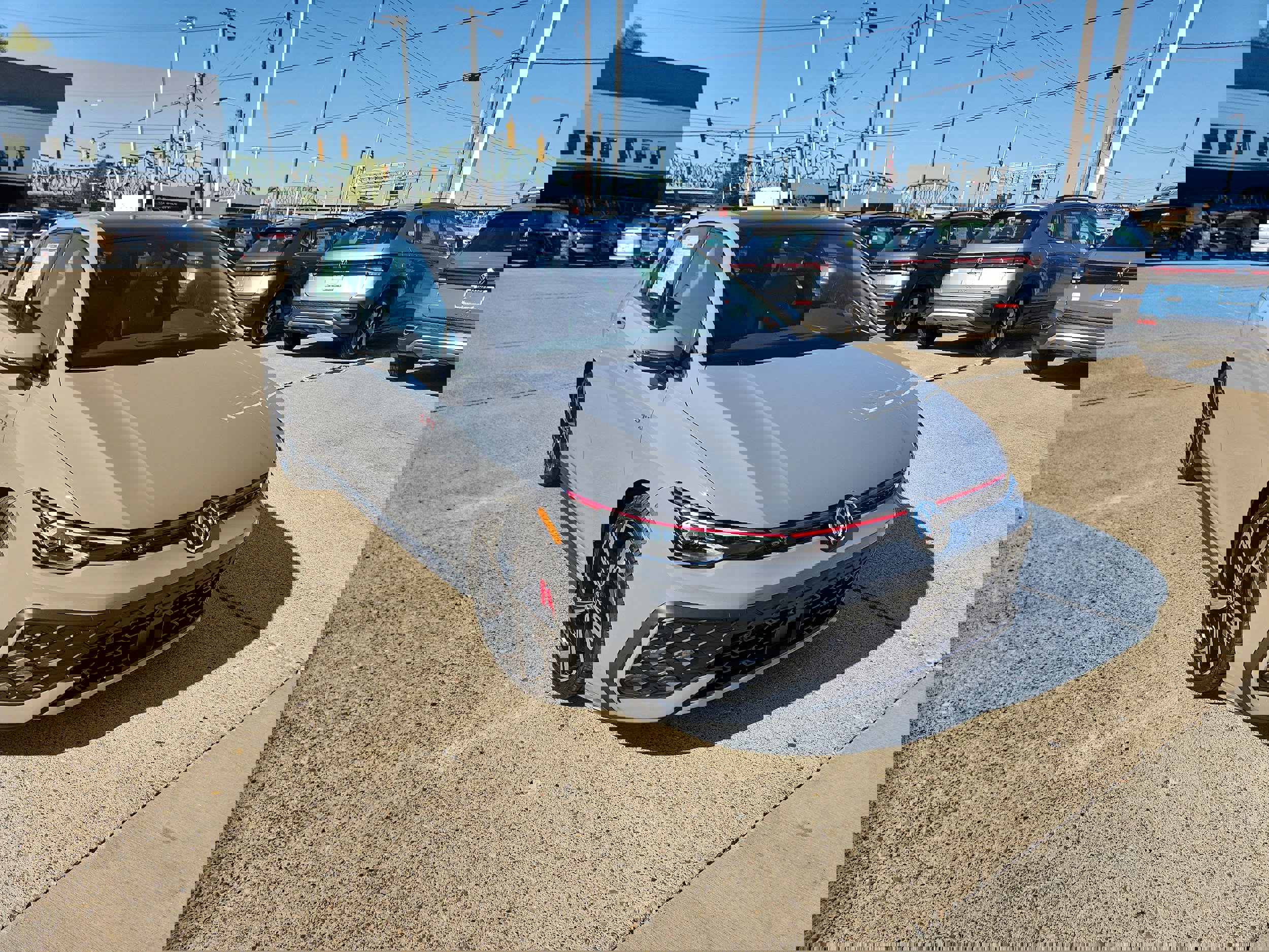 New 2025 Volkswagen GTI SE image 7