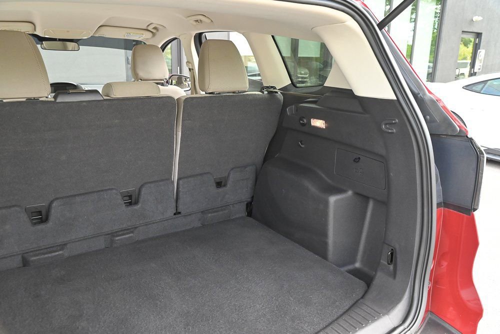 Used 2018 Ford Escape SE image 32