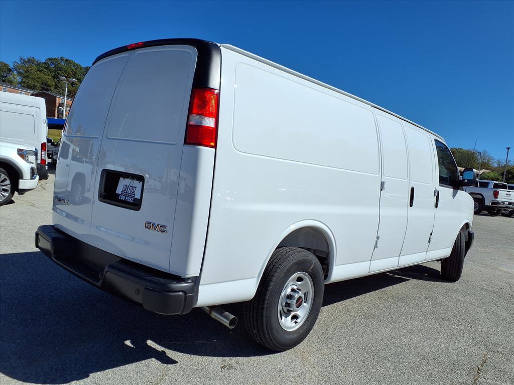 New 2025 GMC Savana 2500 Extended w/ Driver Convenience Package RWD image 23