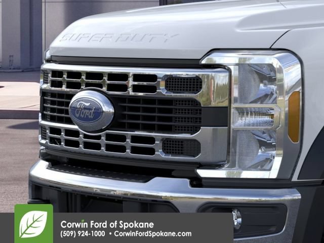 New 2025 Ford F600 4x4 Regular Cab Super Duty w/ XL Chrome Package image 17