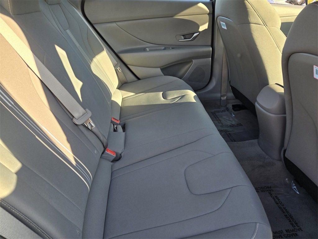 Certified 2023 Hyundai Elantra SEL w/ Cargo Package image 15