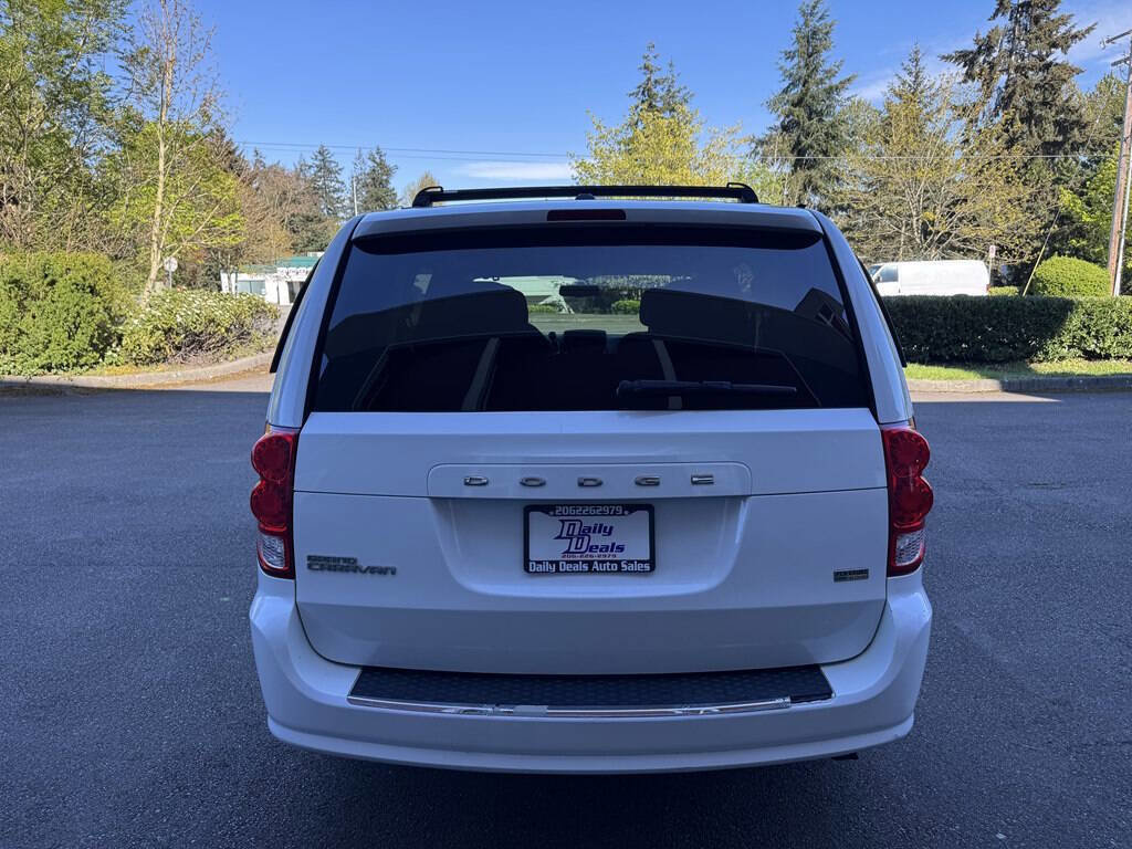 Used 2013 Dodge Grand Caravan SE FWD image 10