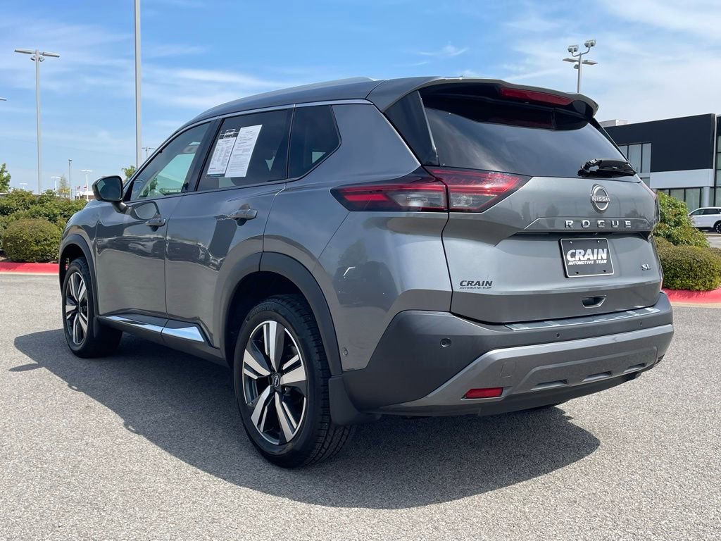 Used 2023 Nissan Rogue SL w/ SL Premium Package image 5