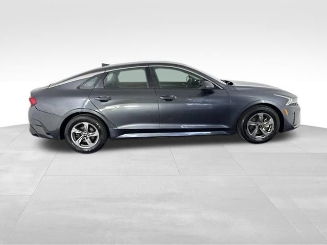 Certified 2022 Kia K5 LXS FWD image 6