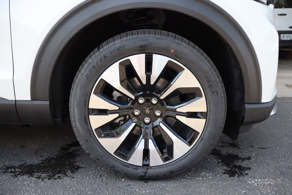 New 2026 Ford Explorer Platinum AWD/4WD image 14