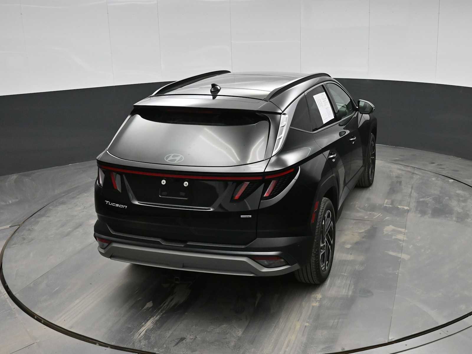 Certified 2025 Hyundai Tucson Limited image 29