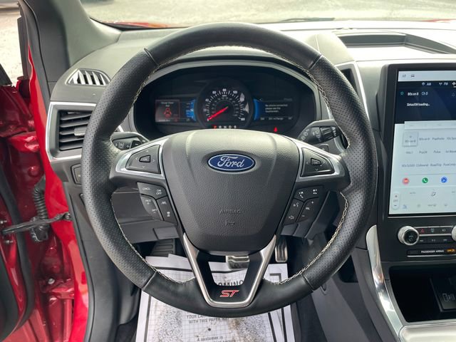 Used 2024 Ford Edge ST w/ Equipment Group 401A AWD/4WD image 19