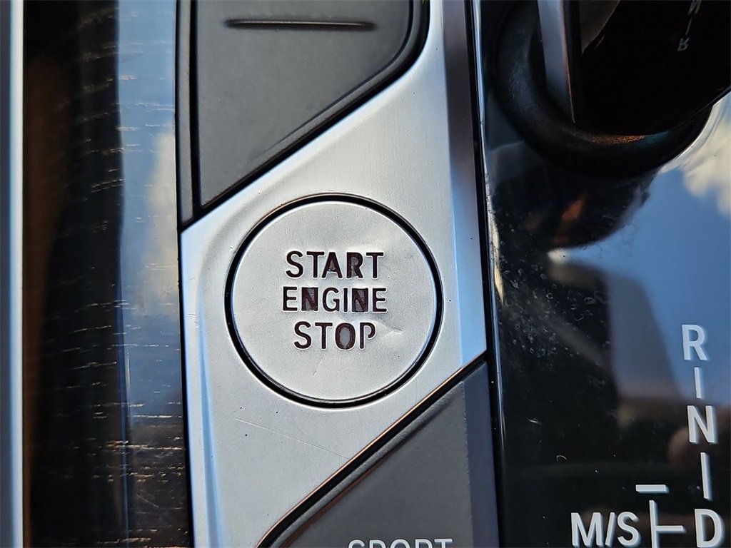 Used 2022 BMW 440i xDrive M440i xDrive image 9