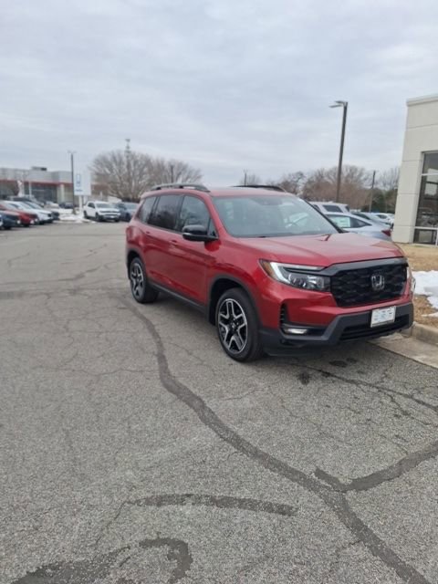 Used 2023 Honda Passport Elite image 4