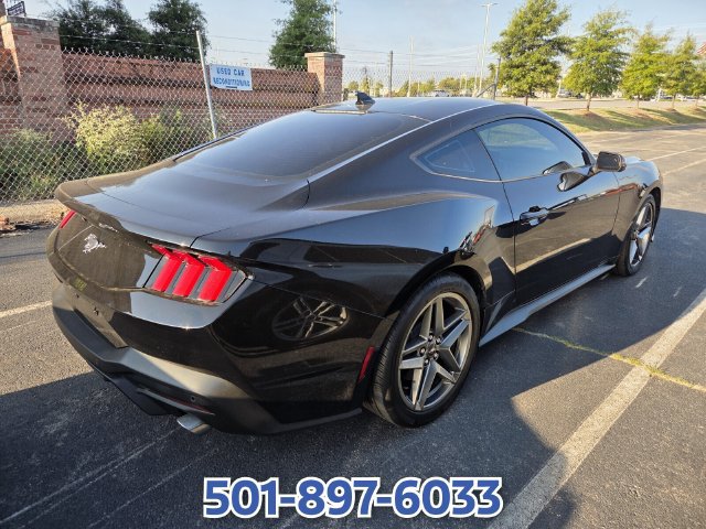 Certified 2025 Ford Mustang Coupe RWD image 4
