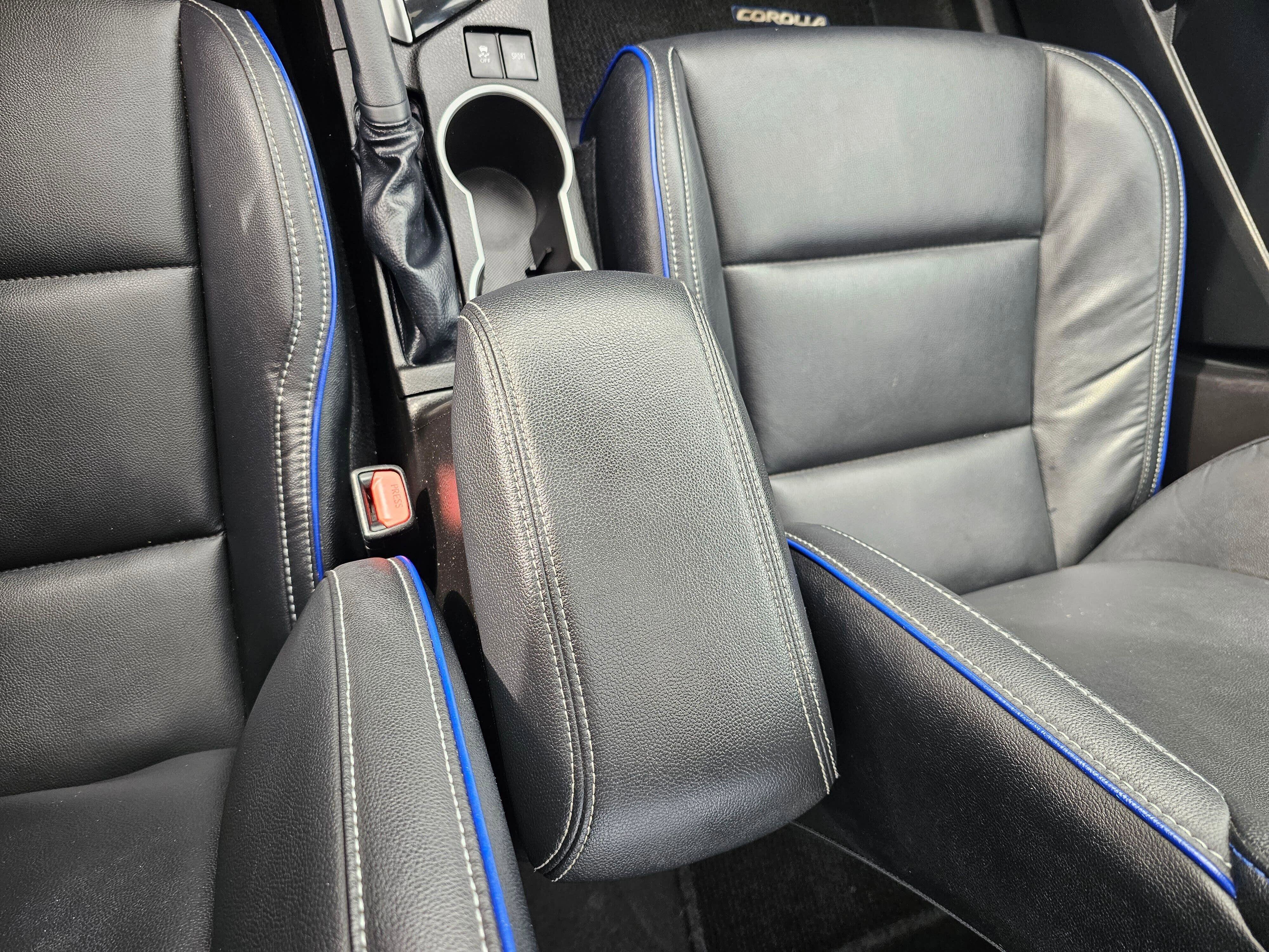 Used 2019 Toyota Corolla XSE w/ Carpet Mat Package (TMS) image 30