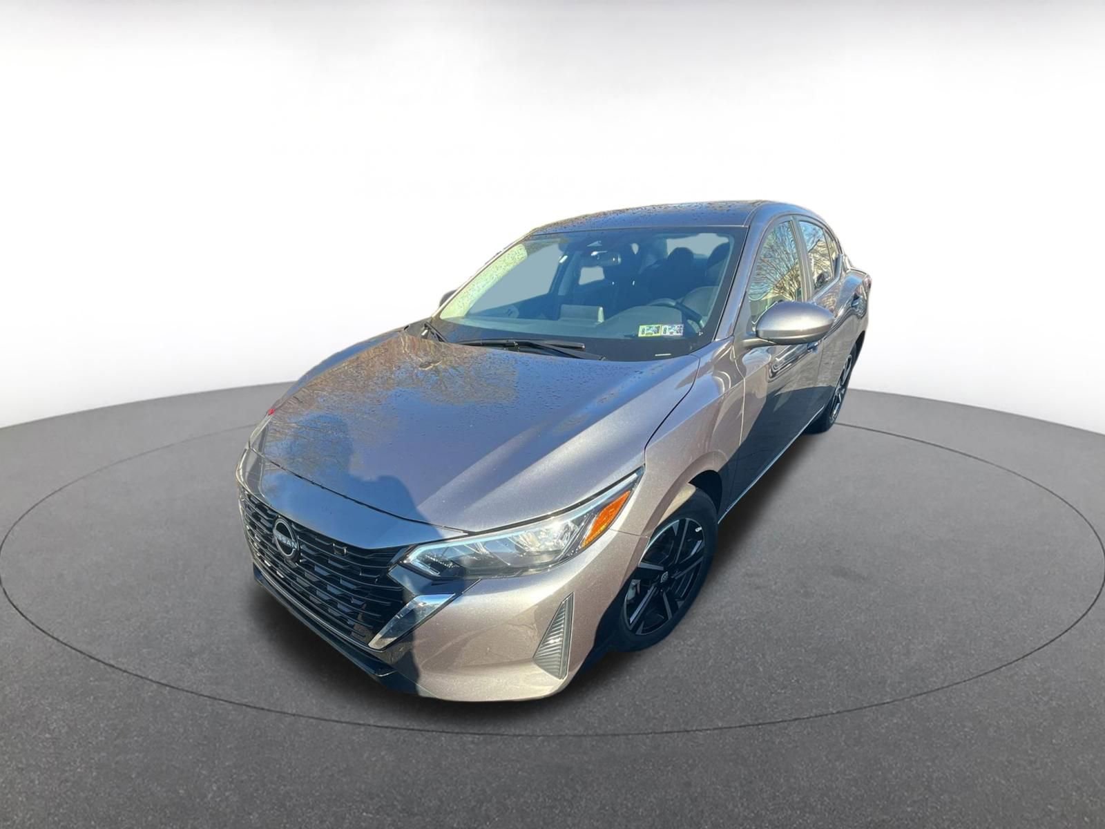 Used 2025 Nissan Sentra SV image 7