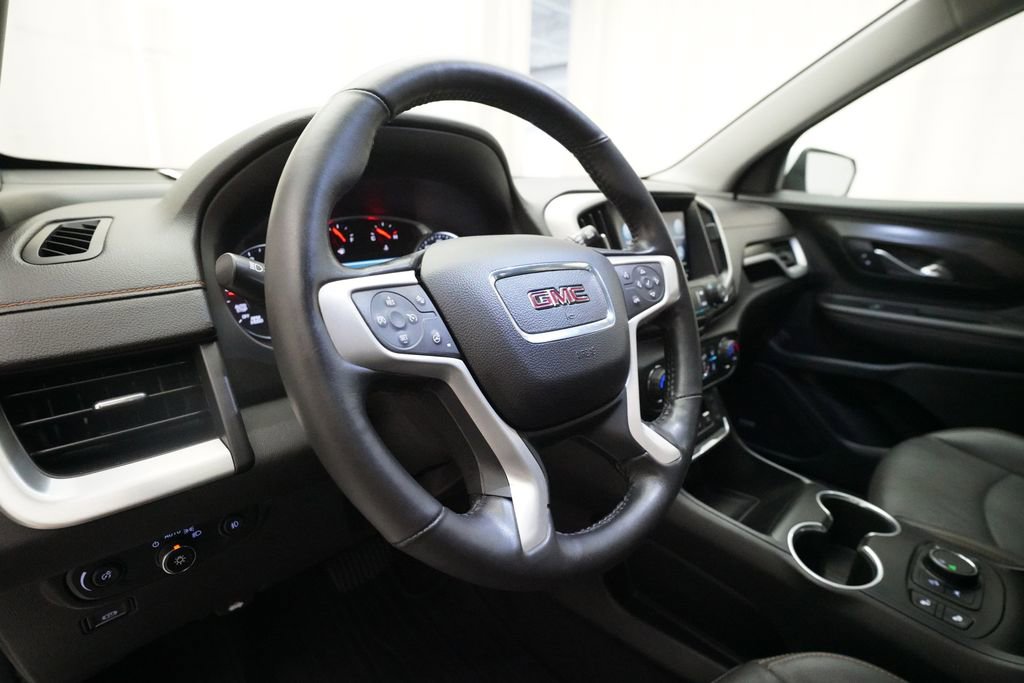 Used 2020 GMC Terrain SLT w/ Preferred Package FWD image 8