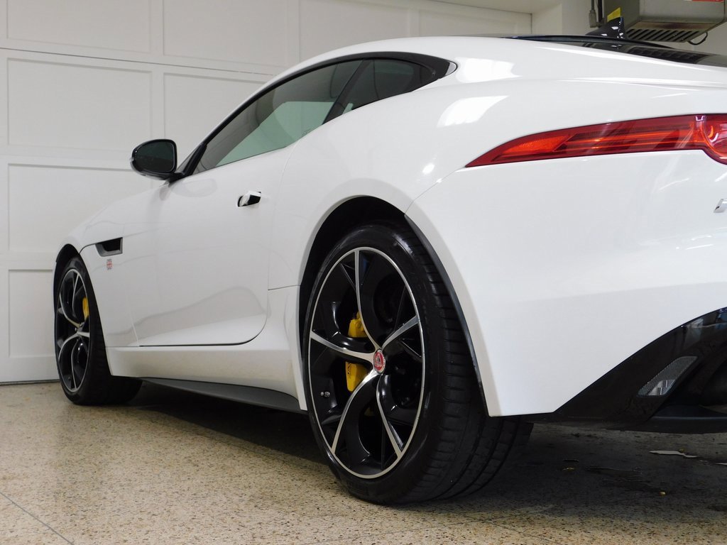 Used 2015 Jaguar F-TYPE R image 68