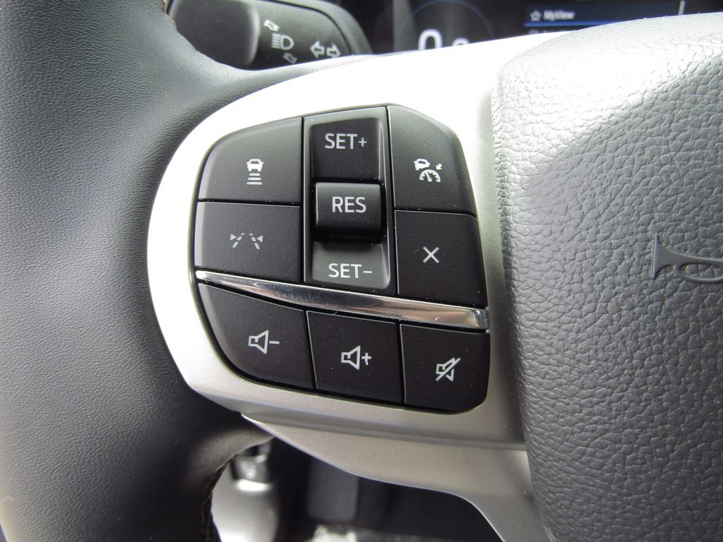 New 2026 Ford Explorer Active AWD/4WD image 28