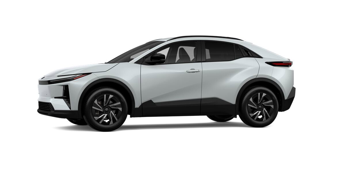 New 2026 Toyota C-HR AWD/4WD image 3
