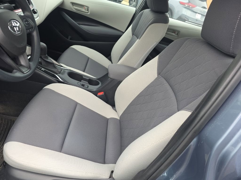 Used 2023 Toyota Corolla LE w/ Carpet Mat Package (TMS) image 11