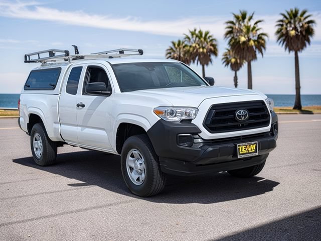 Used 2022 Toyota Tacoma SR RWD image 4