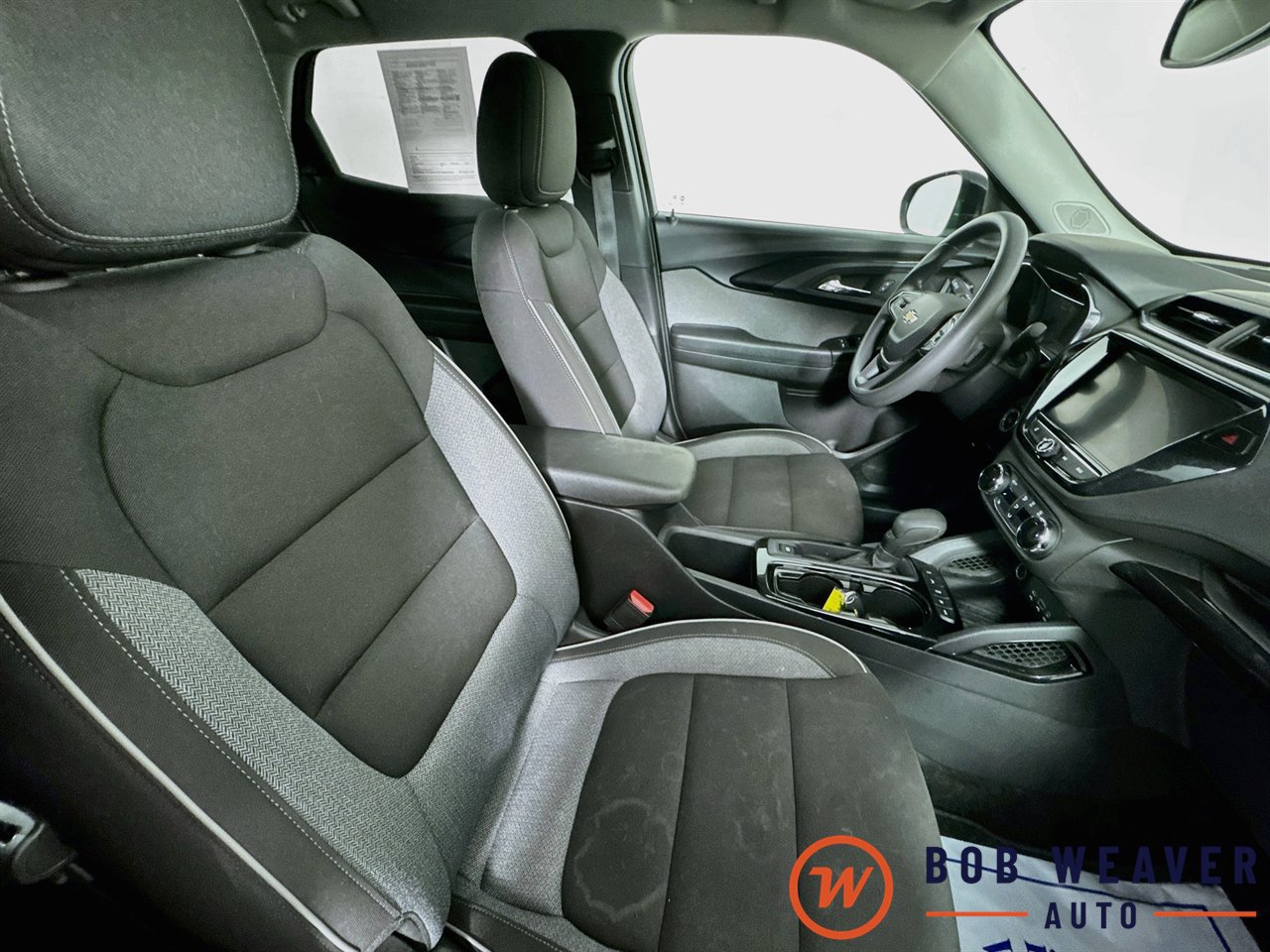 Used 2023 Chevrolet TrailBlazer LT w/ Convenience Package AWD/4WD image 35