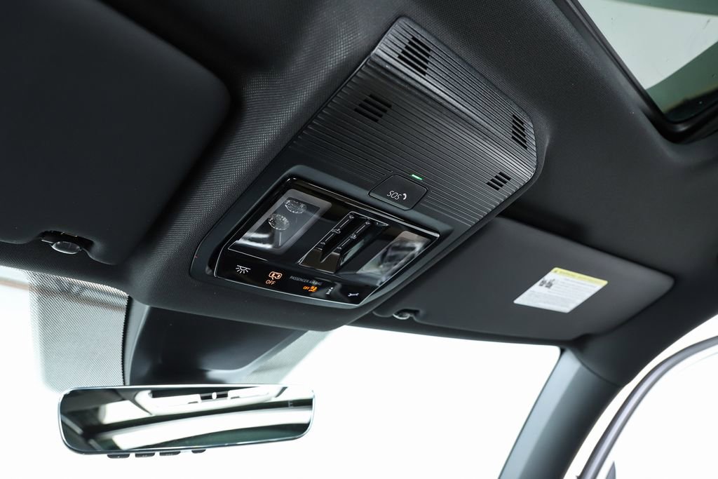 New 2026 Volkswagen Atlas Cross Sport SE image 26