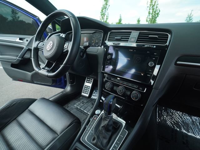 Used 2019 Volkswagen Golf R 4-Door AWD/4WD image 31