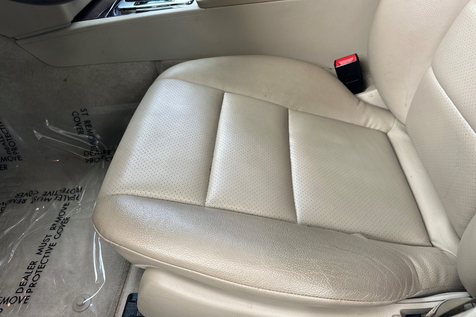 Used 2013 Mercedes-Benz C 250 Sedan image 15