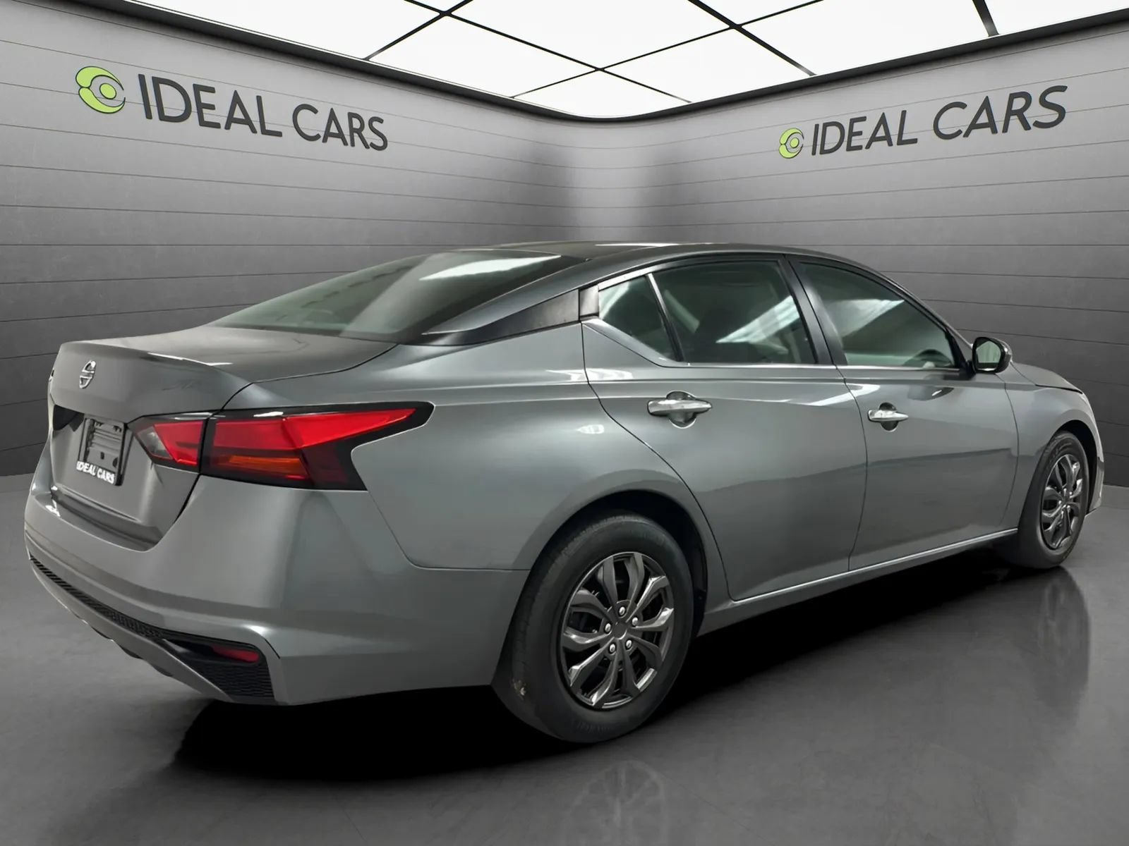Used 2021 Nissan Altima 2.5 S FWD image 5