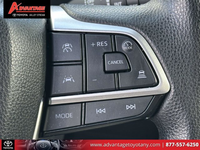 Certified 2025 Toyota Grand Highlander AWD image 27