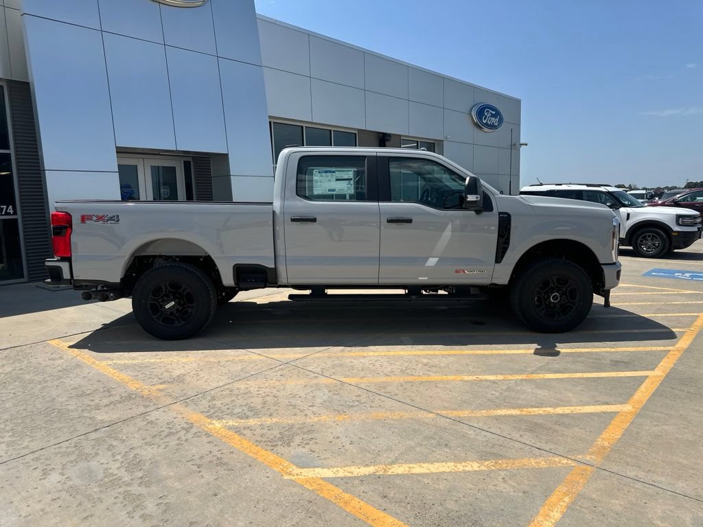New 2026 Ford F350 XL w/ STX Appearance Package AWD/4WD image 12