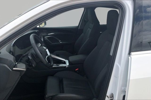 Used 2025 Audi Q5 Premium Plus w/ Premium Plus AWD/4WD image 27