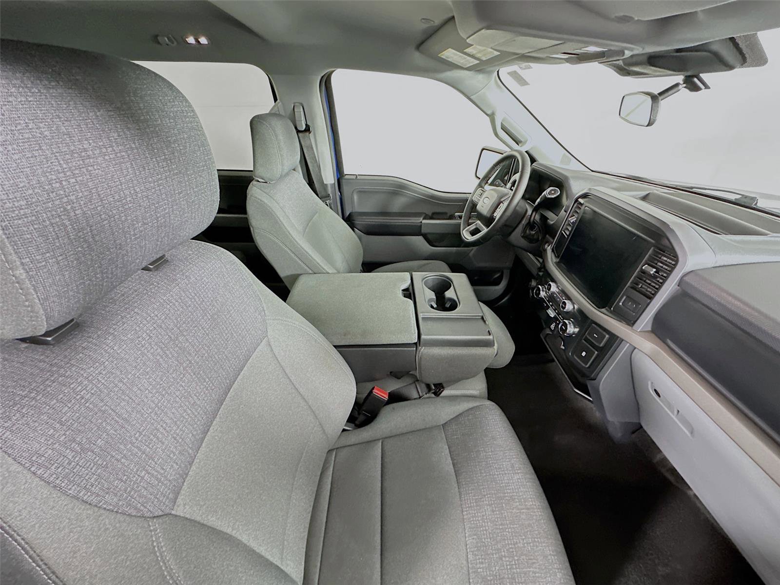 Used 2025 Ford F150 XLT w/ Equipment Group 301A Standard image 26