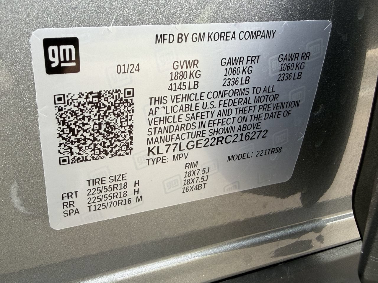 Used 2024 Chevrolet Trax RS w/ Driver Confidence Package FWD image 47