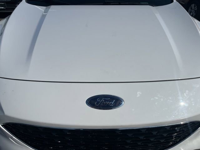 Used 2022 Ford Escape SE image 9