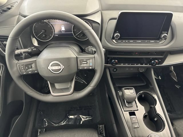 New 2026 Nissan Rogue SV AWD/4WD image 22