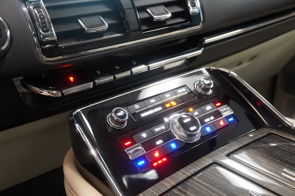 Used 2018 Lincoln Navigator Black Label image 24
