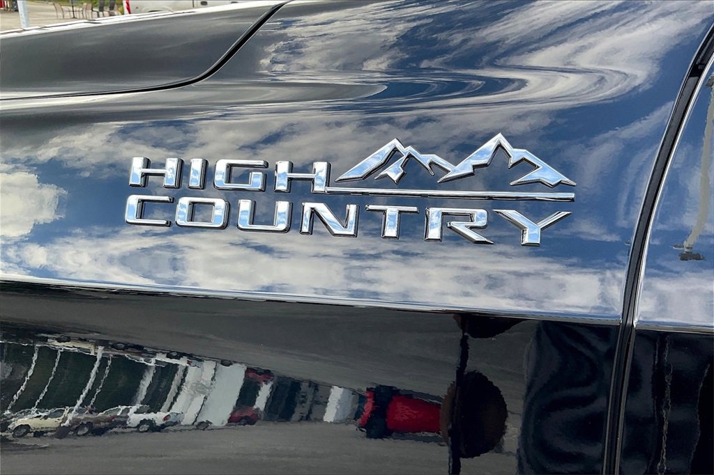New 2026 Chevrolet Tahoe High Country image 9