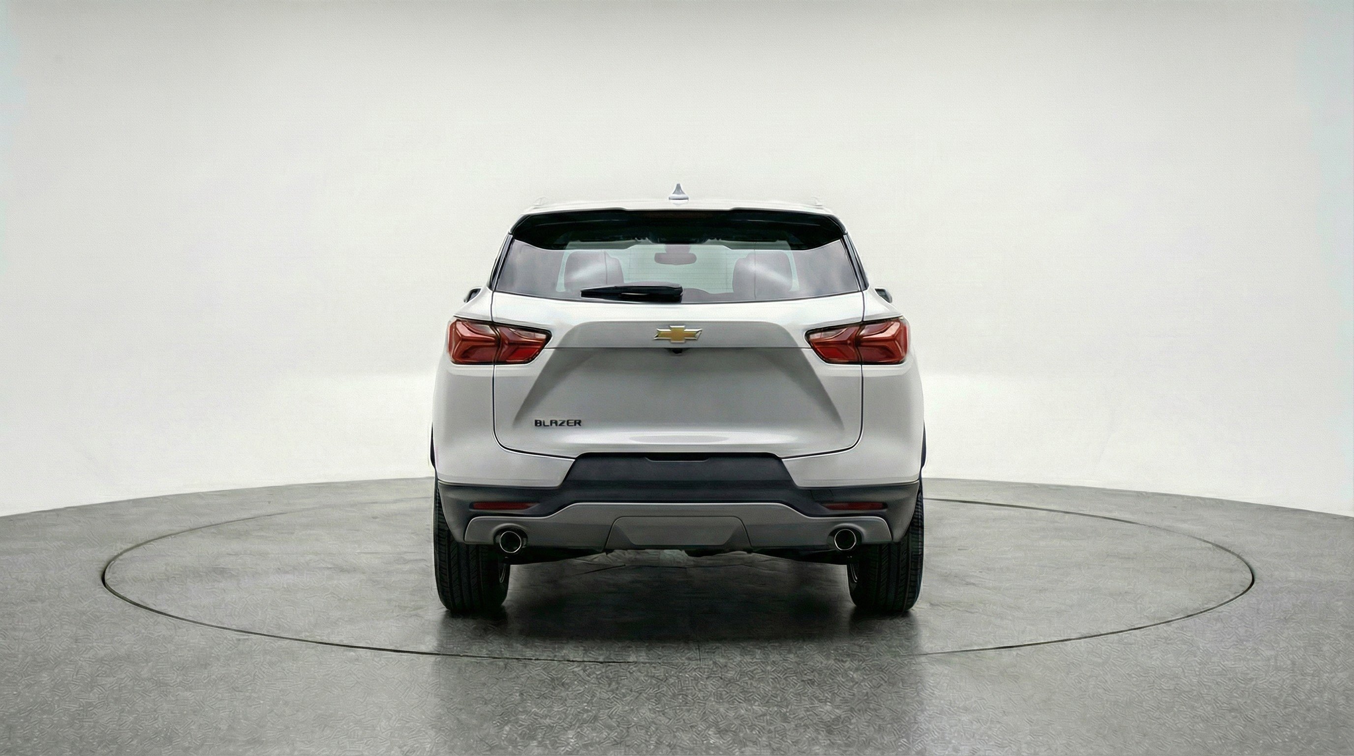 Used 2025 Chevrolet Blazer LT image 7