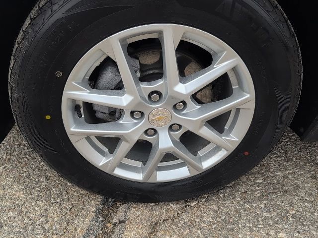 Used 2023 Chevrolet Equinox LS w/ LS Convenience Package image 22