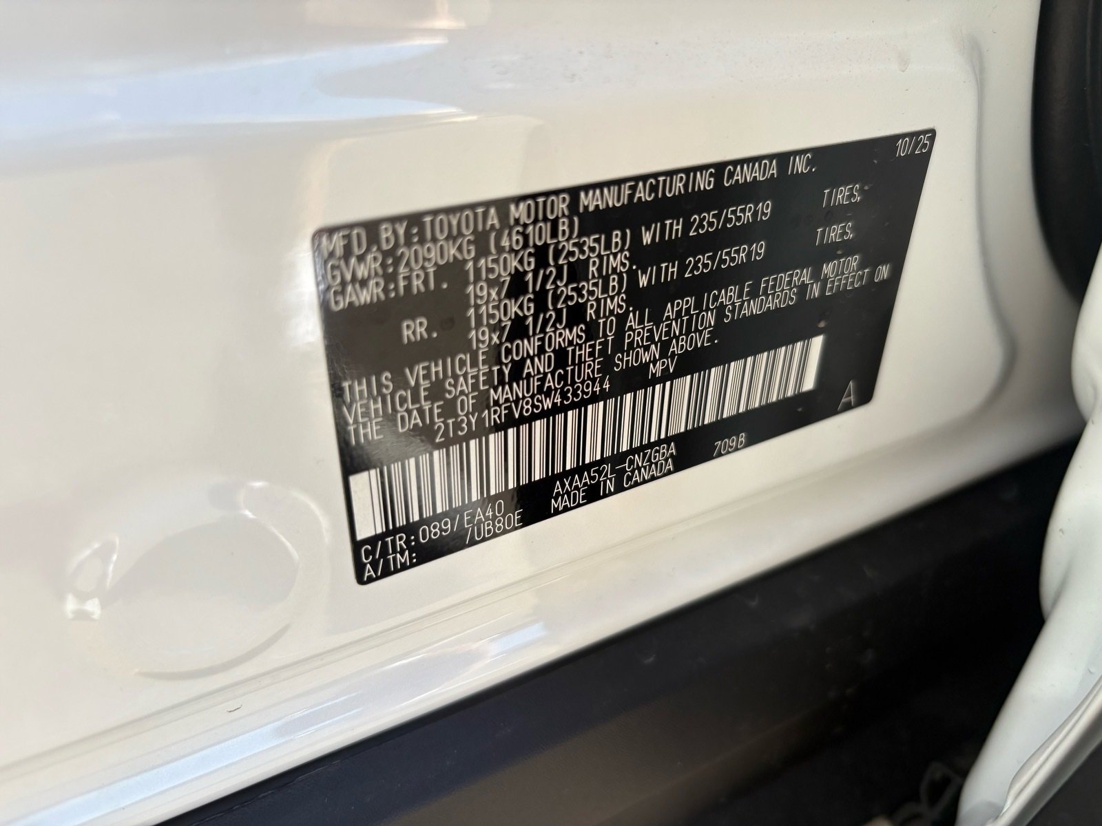 New 2025 Toyota RAV4 Limited w/ Advanced Technology Package image 27