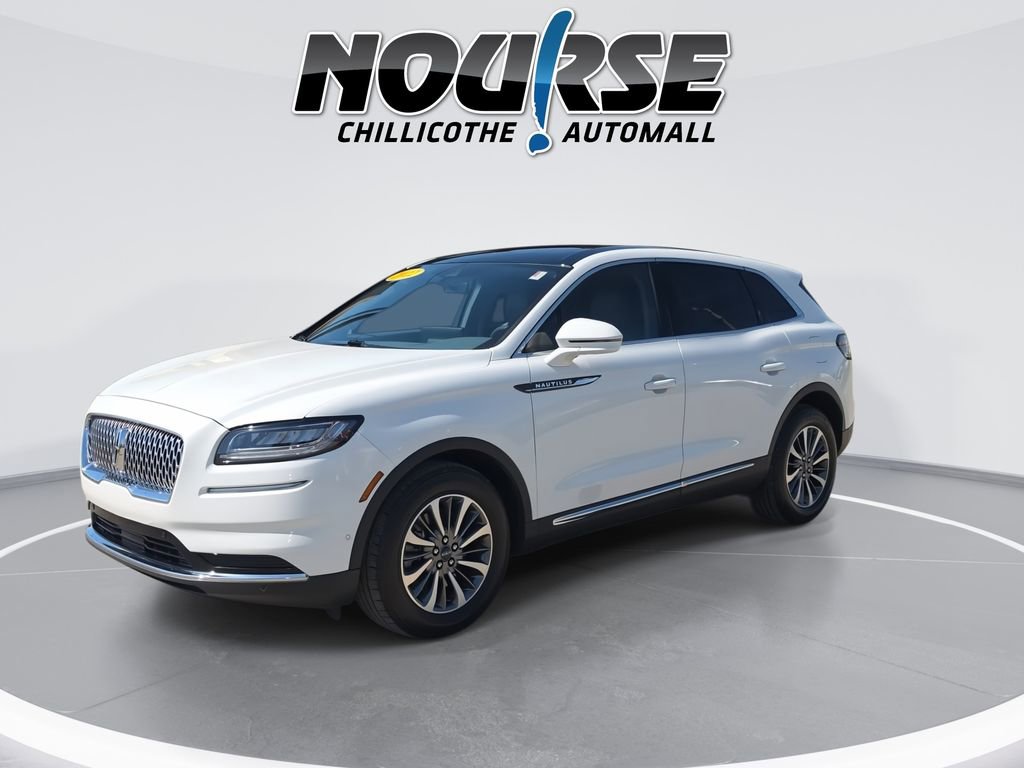 Used 2022 Lincoln Nautilus Reserve AWD/4WD image 4