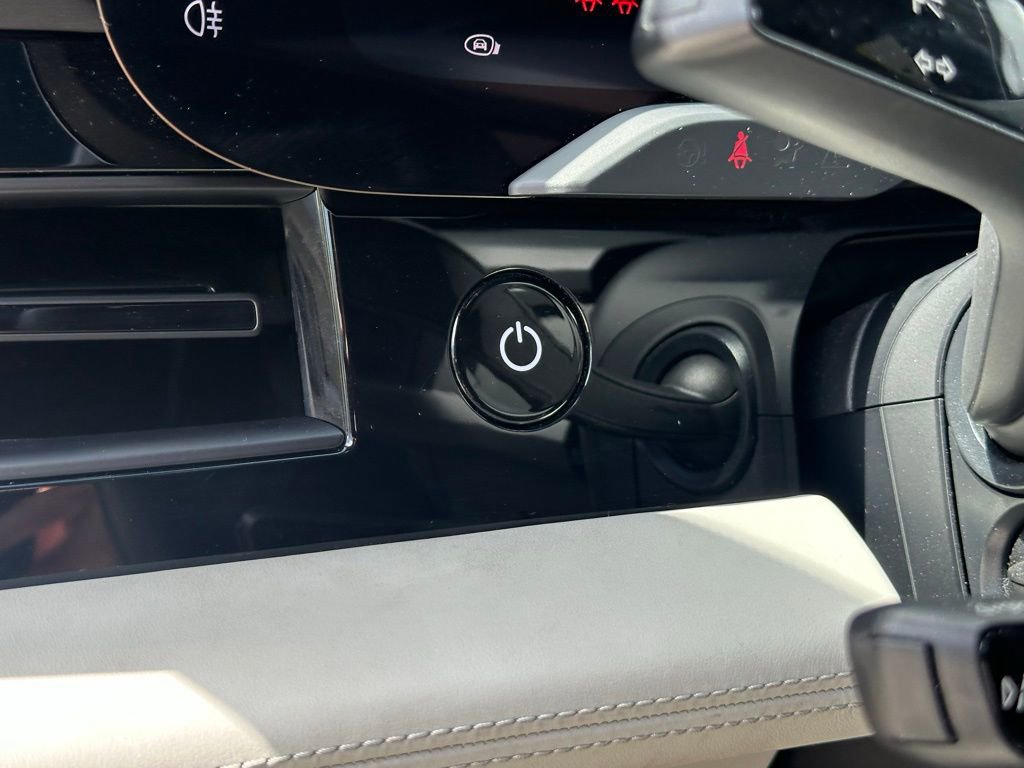 Certified 2020 Porsche Taycan 4S image 33