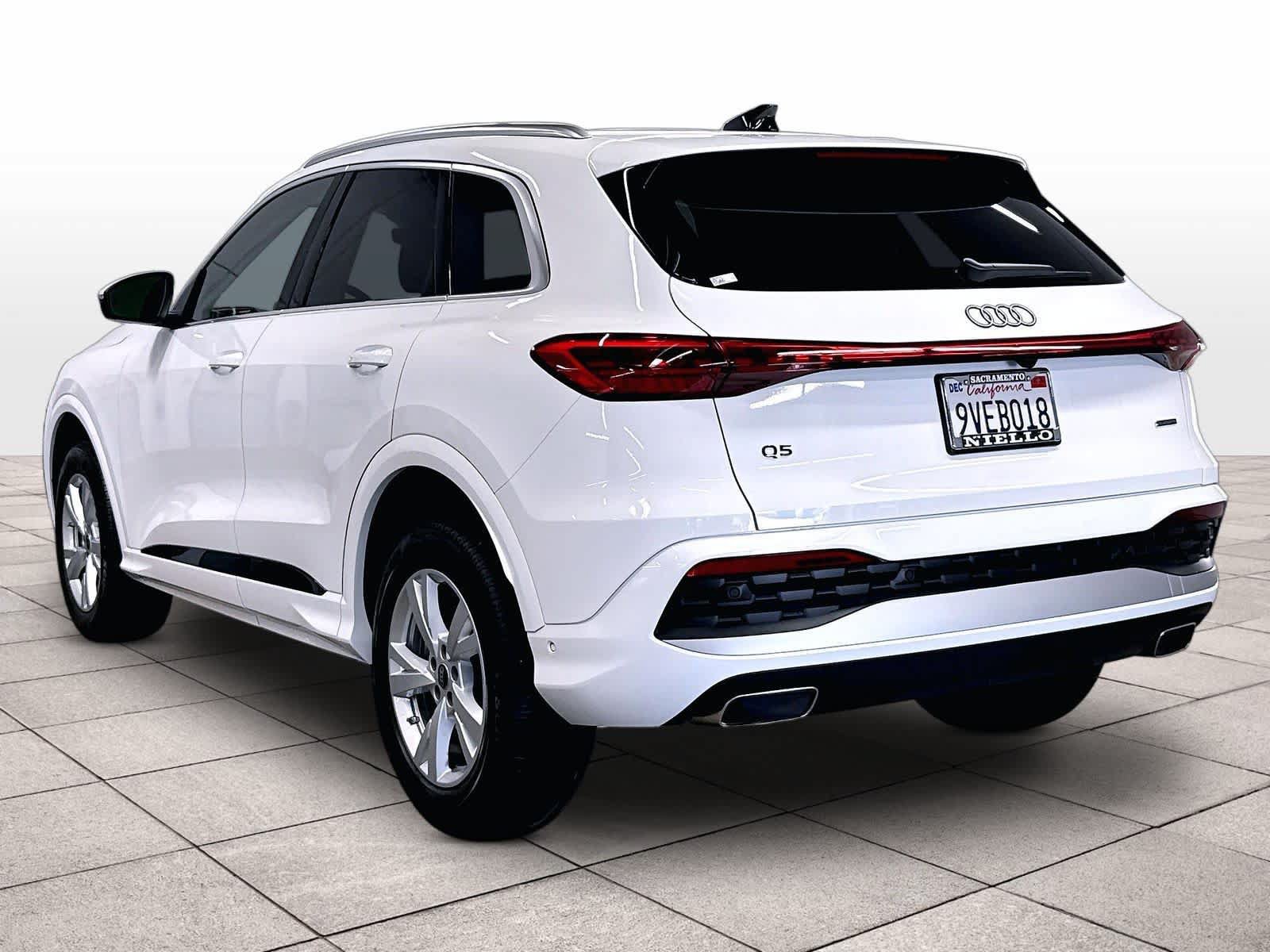 Certified 2025 Audi Q5 Premium AWD/4WD image 14