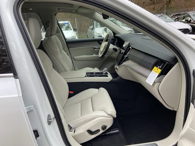 New 2026 Volvo XC90 B6 Ultra AWD/4WD image 18