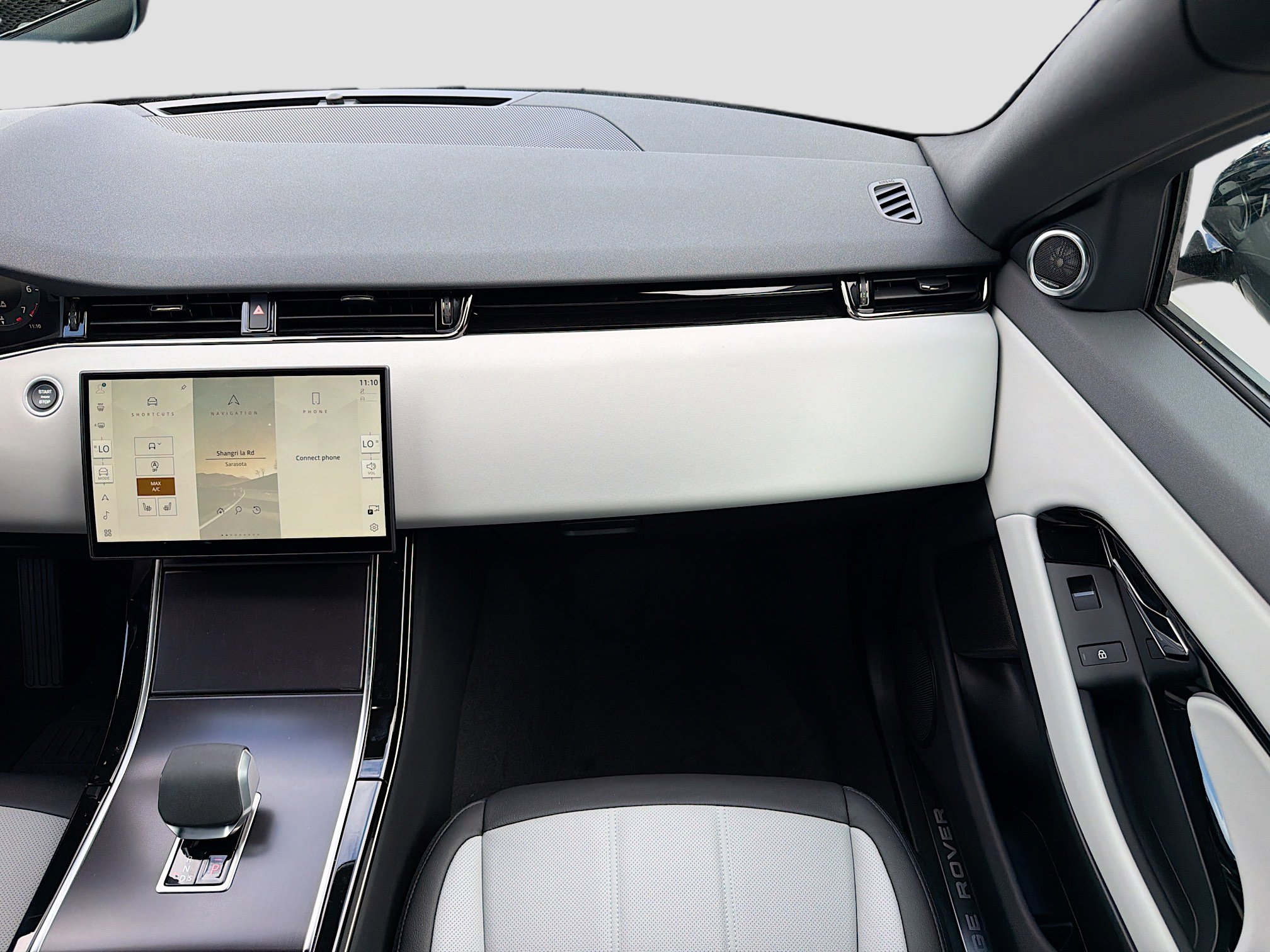 New 2026 Land Rover Range Rover Evoque Dynamic SE AWD/4WD image 19