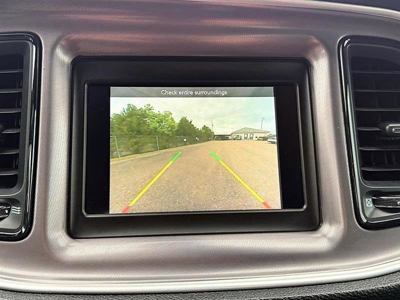 Used 2022 Dodge Challenger SXT RWD image 36