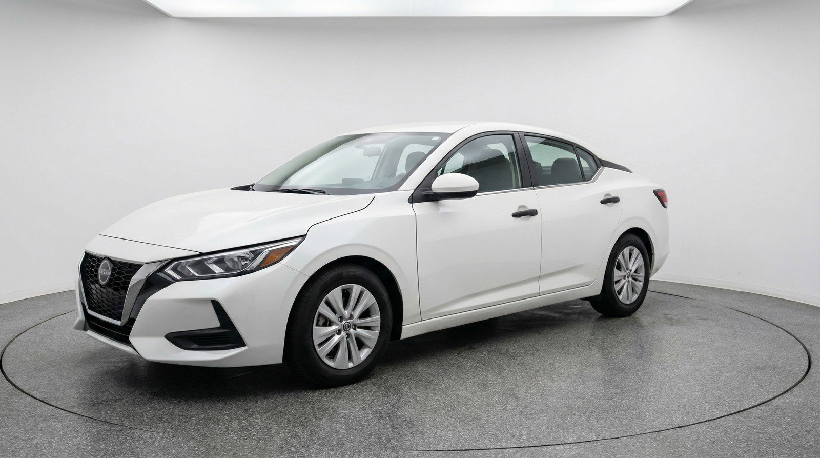 Used 2025 Nissan Sentra S FWD image 3